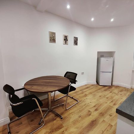3 Bed Flat Close To Liverpool St & Brick Lane Londýn Exteriér fotografie